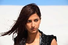 Shruti Hassans bikini act in Luck