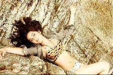 Sizzling Priyankas Sensuality Secrets!