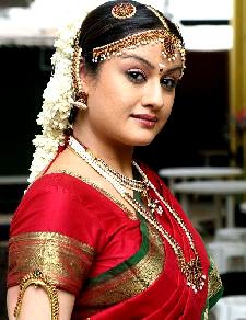Sonia Agarwals comeback in Tollywood